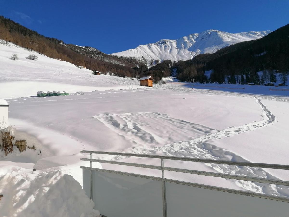 Appartement Schneekristall Fendels Buitenkant foto