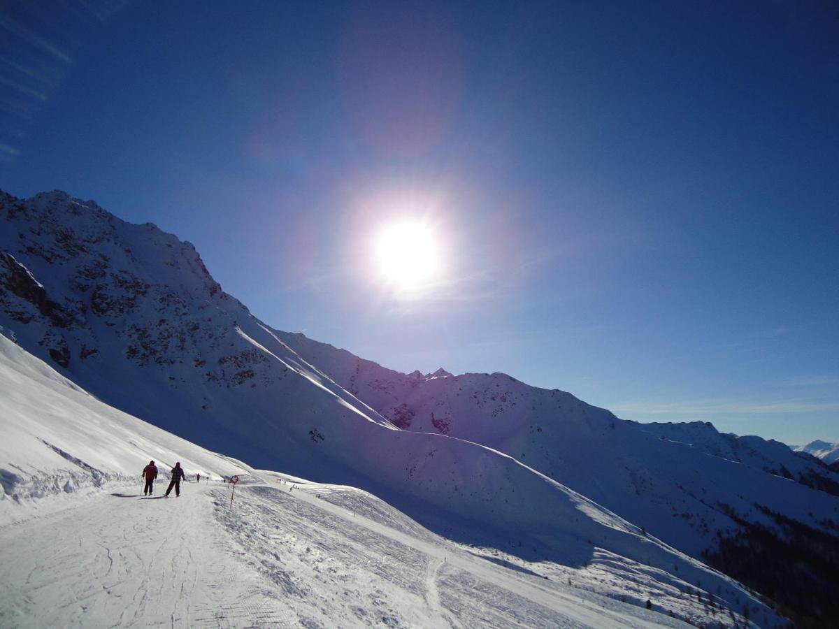 Appartement Schneekristall Fendels Buitenkant foto