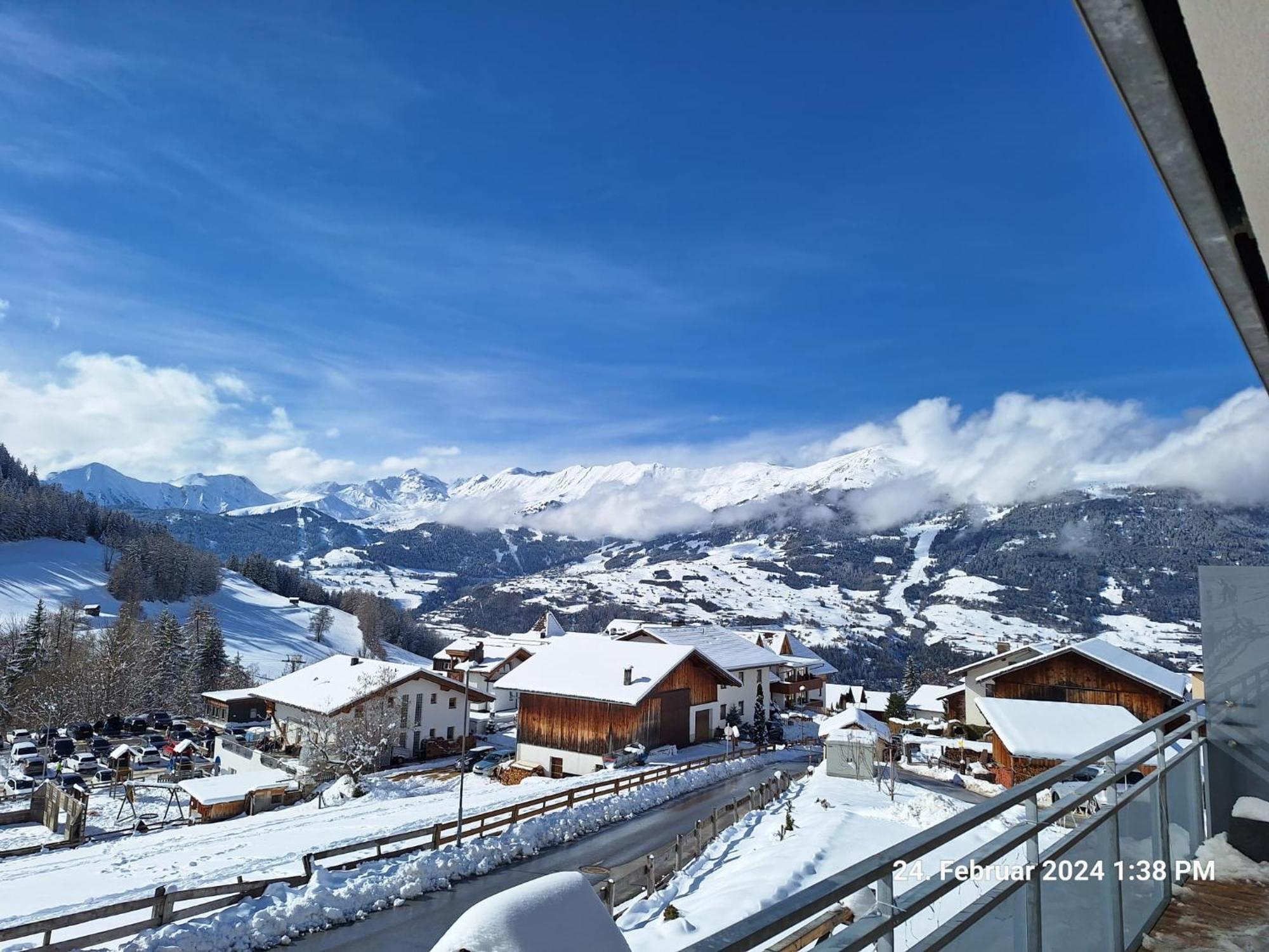 Appartement Schneekristall Fendels Buitenkant foto